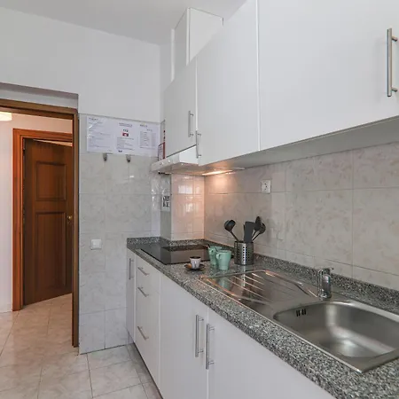 T 2Torre Sol 5º2, Com Piscina *